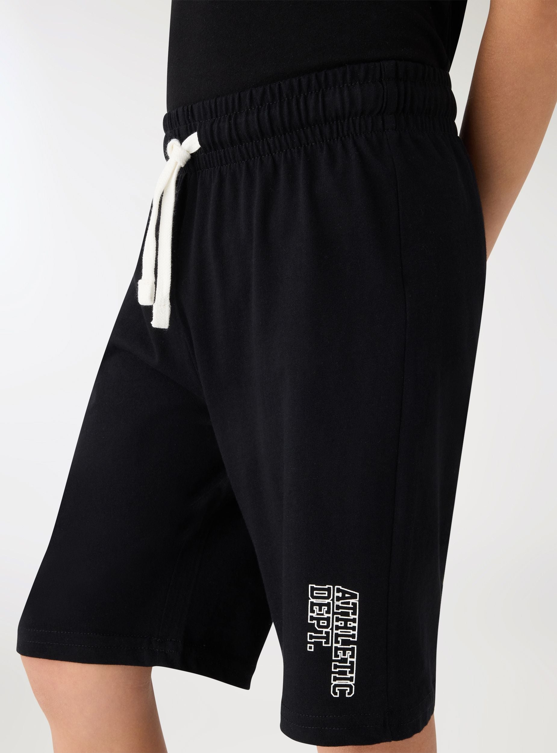 Nairo | Short de Estilo Urbano y Confort