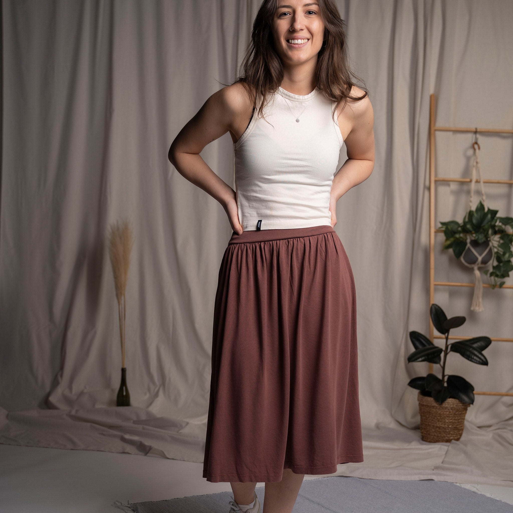 Velipa | Falda Midi de Movimiento y Estilo